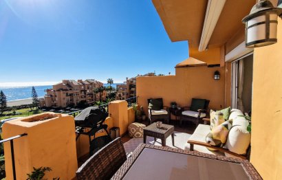 Resale - Apartment - Middle Floor Apartment - Manilva - La Duquesa