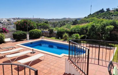 Resale - House - Detached Villa - Manilva - La Duquesa