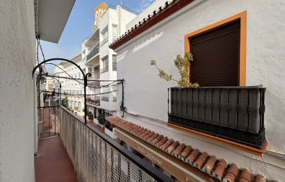 Resale - House - Semi-Detached House - Marbella