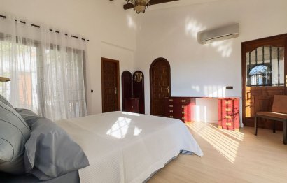 Resale - House - Detached Villa - Marbella - Marbella Centro