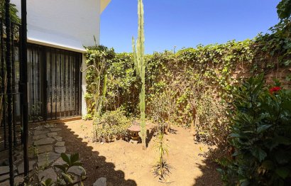 Reventa - House - Detached Villa - Marbella - Marbella Centro