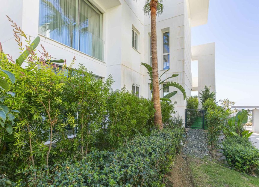 Resale - Apartment - Ground Floor Apartment - Marbella