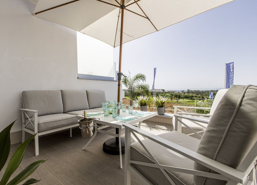 Resale - Apartment - Penthouse Duplex - Estepona - Cancelada