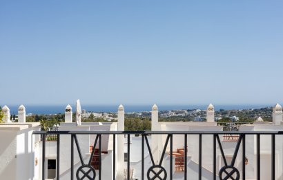 Resale - Apartment - Penthouse - Marbella - Nueva Andalucia