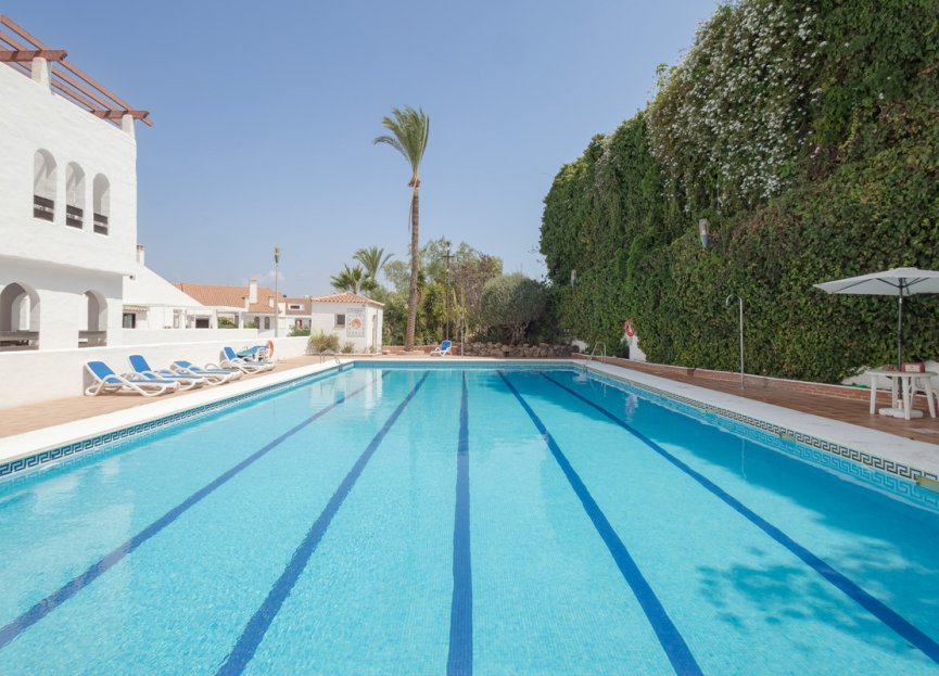 Resale - Apartment - Middle Floor Apartment - Marbella - Nueva Andalucia