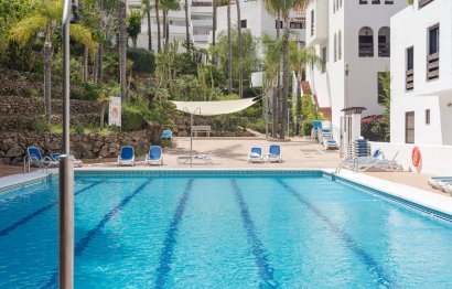 Resale - Apartment - Middle Floor Apartment - Marbella - Nueva Andalucia