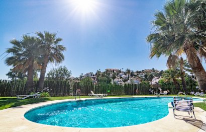 Resale - Apartment - Ground Floor Apartment - Marbella - Nueva Andalucia