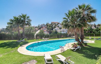 Resale - Apartment - Ground Floor Apartment - Marbella - Nueva Andalucia