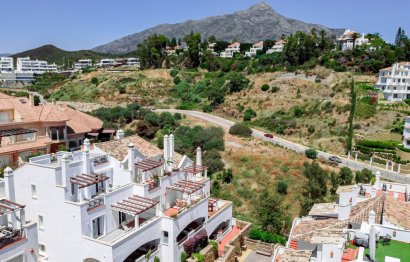 Resale - Apartment - Ground Floor Apartment - Marbella - Nueva Andalucia