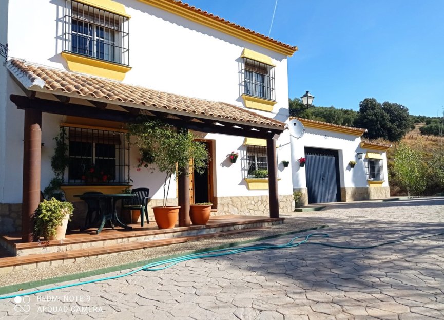 Resale - House - Antequera