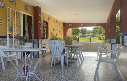 Resale - House - Estepona