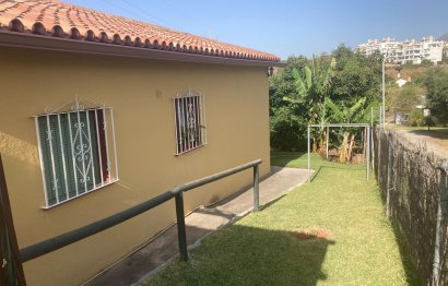 Resale - House - Estepona
