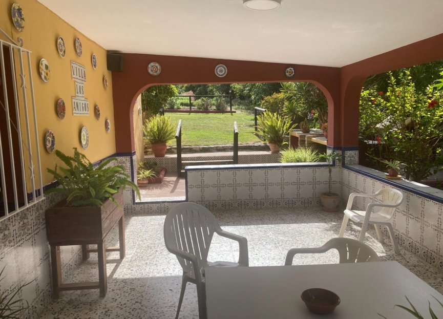 Resale - House - Estepona