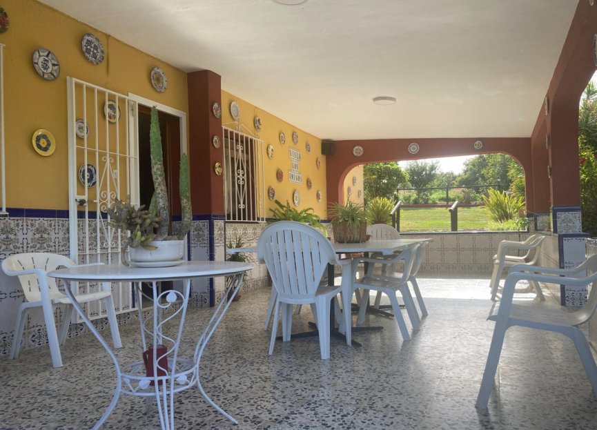 Resale - House - Estepona