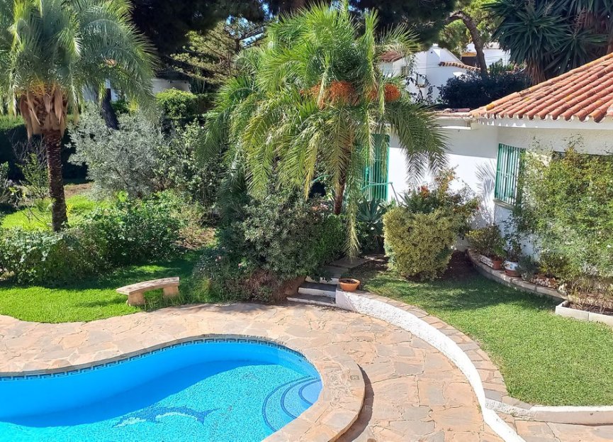 Resale - House - Detached Villa - Mijas - El Chaparral