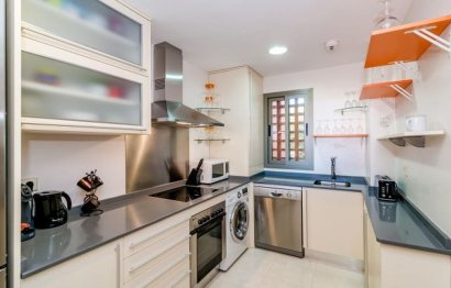 Reventa - Apartment - Middle Floor Apartment - Estepona - Selwo