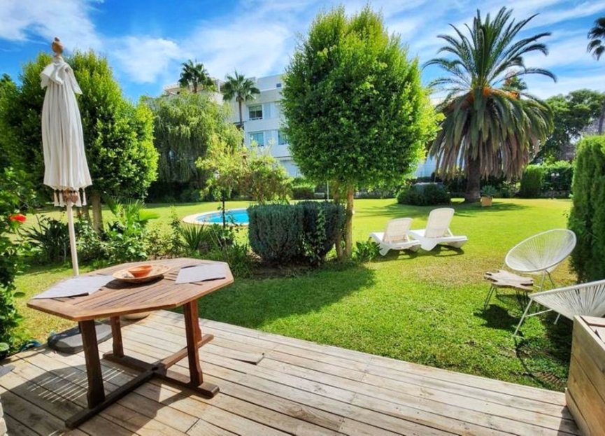 Resale - Apartment - Duplex - Marbella - Nueva Andalucia