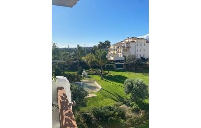 Resale - Apartment - Penthouse - Estepona - Estepona Centro