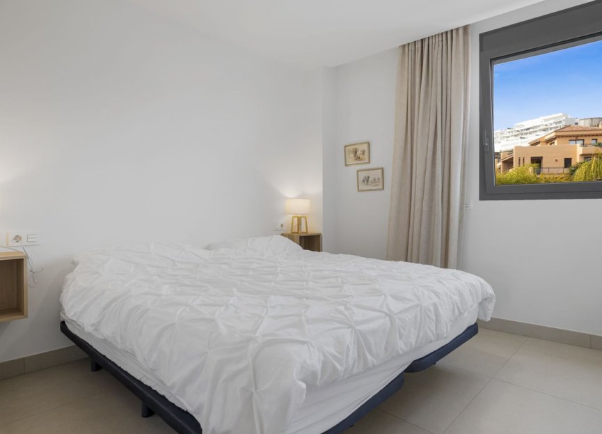 Resale - Apartment - Middle Floor Apartment - Mijas - La Cala De Mijas