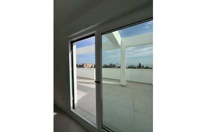 Resale - Apartment - Penthouse - Estepona - Estepona Centro