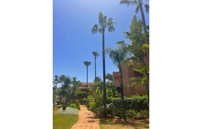 Resale - Apartment - Middle Floor Apartment - Marbella - Bahía de Marbella