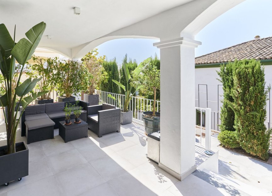 Resale - House - Semi-Detached House - Marbella - The Golden Mile