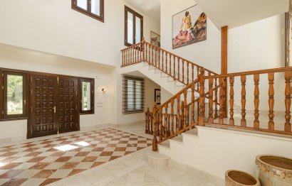 Resale - House - Detached Villa - Benahavís - La Zagaleta