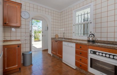 Resale - House - Detached Villa - Marbella - Cortijo Blanco