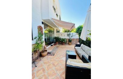 Resale - House - Semi-Detached House - Marbella - Nagüeles