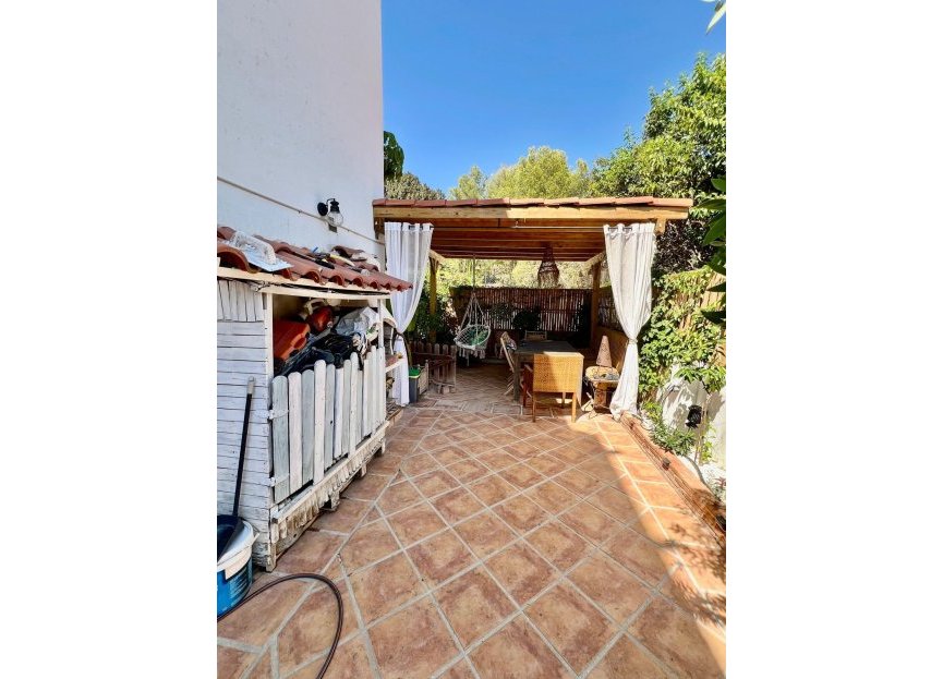 Resale - House - Semi-Detached House - Marbella - Nagüeles