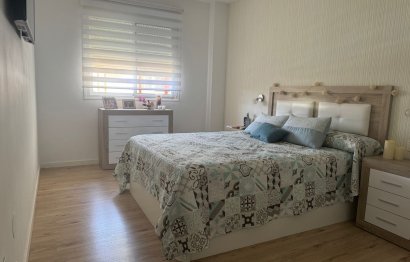 Resale - Apartment - Middle Floor Apartment - Mijas