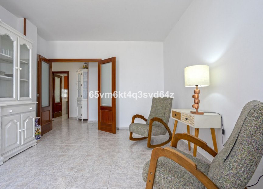 Resale - Apartment - Middle Floor Apartment - Fuengirola - Fuengirola Centro