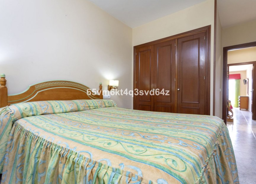 Resale - Apartment - Middle Floor Apartment - Fuengirola - Fuengirola Centro