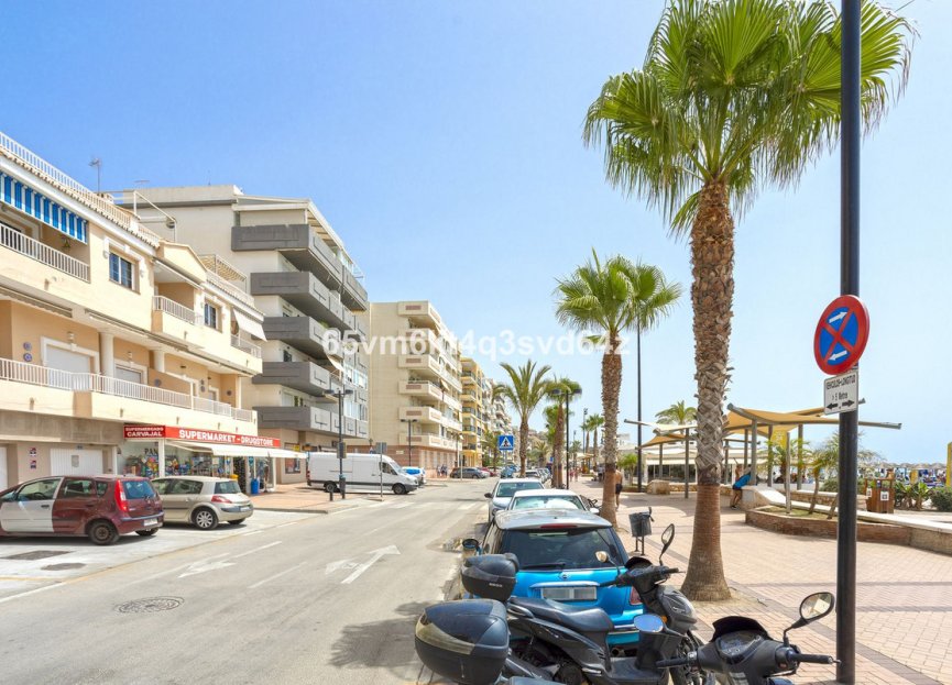 Resale - Apartment - Middle Floor Apartment - Fuengirola - Fuengirola Centro