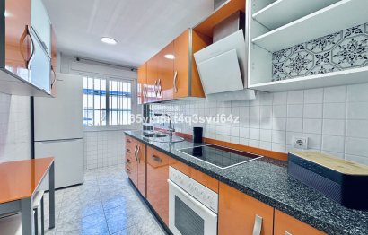 Resale - Apartment - Middle Floor Apartment - Fuengirola - Fuengirola Centro