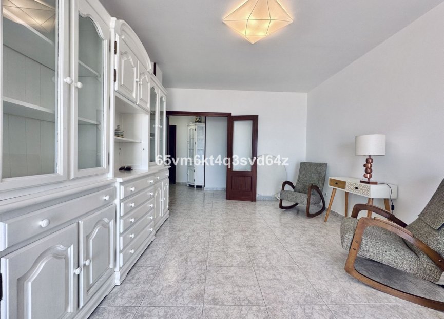 Resale - Apartment - Middle Floor Apartment - Fuengirola - Fuengirola Centro