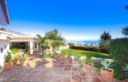 Reventa - House - Detached Villa - Benalmádena - Benalmadena Centro