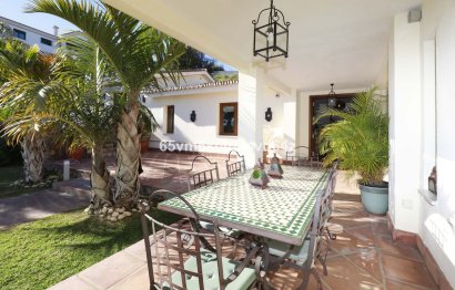 Reventa - House - Detached Villa - Benalmádena - Benalmadena Centro