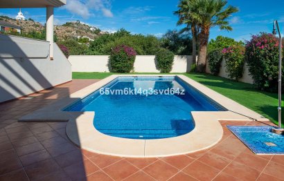 Resale - House - Detached Villa - Benalmádena - Benalmadena Pueblo