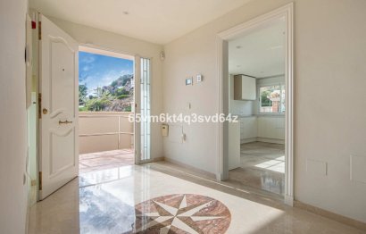 Resale - House - Detached Villa - Benalmádena - Benalmadena Pueblo