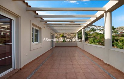 Resale - House - Detached Villa - Benalmádena - Benalmadena Pueblo