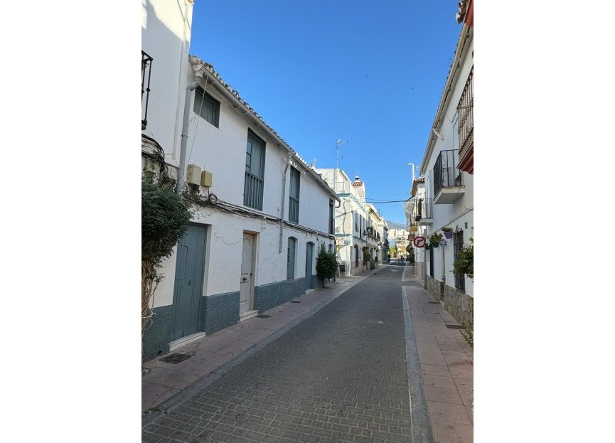 Reventa - House - Townhouse - Estepona - Estepona Centro