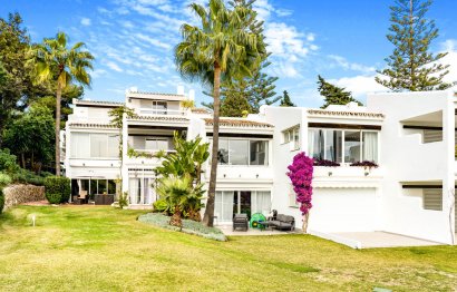 Resale - Apartment - Penthouse - Marbella - Nueva Andalucia