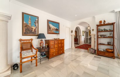 Resale - House - Detached Villa - Marbella - El Rosario