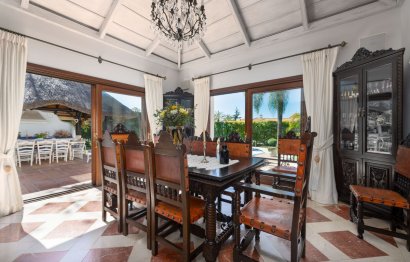 Resale - House - Detached Villa - Marbella - Bahía de Marbella