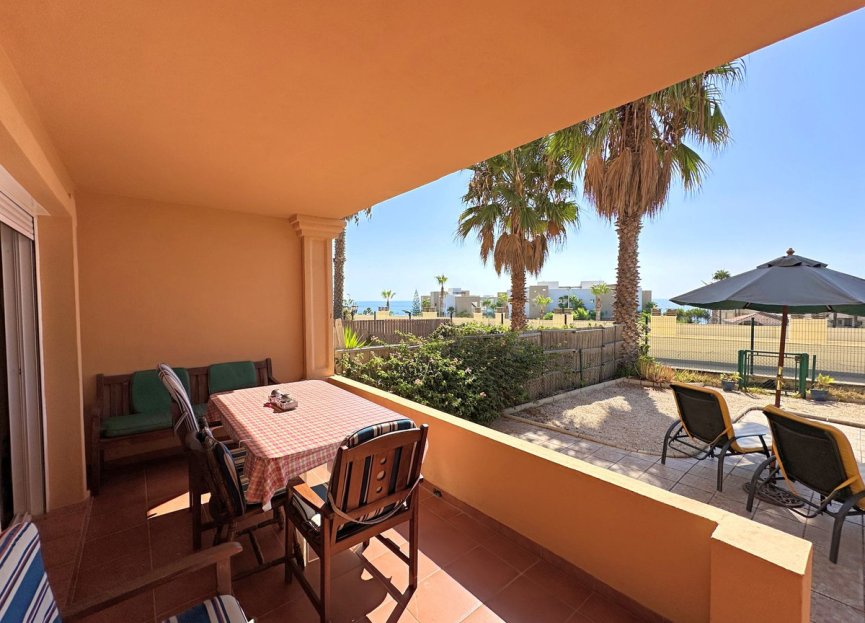 Resale - House - Townhouse - Estepona - Estepona Centro