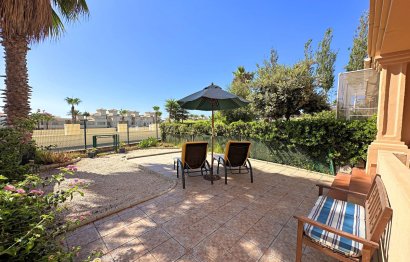 Resale - House - Townhouse - Estepona - Estepona Centro