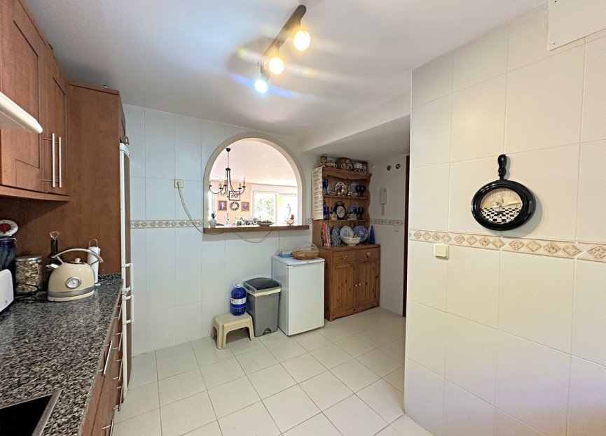 Resale - House - Townhouse - Estepona - Estepona Centro