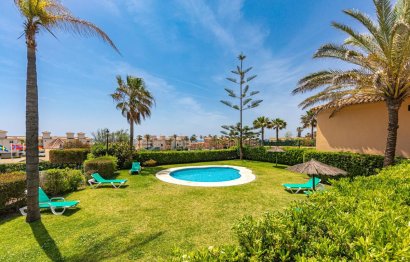 Resale - House - Townhouse - Estepona - Estepona Centro