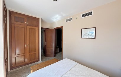 Resale - House - Townhouse - Estepona - Estepona Centro